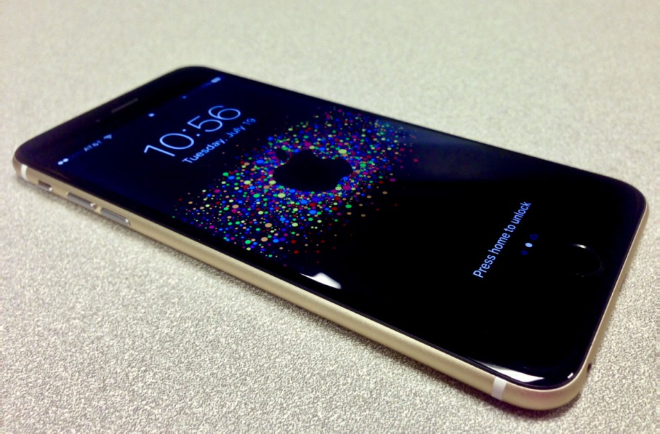 Gold Black iPhone Mod