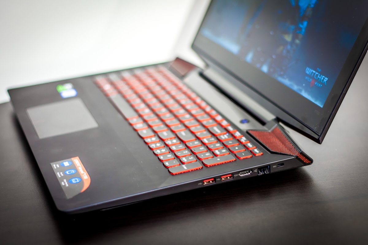 Get a Lenovo Y700 – 15.6″ FHD Gaming Laptop for only $750.00