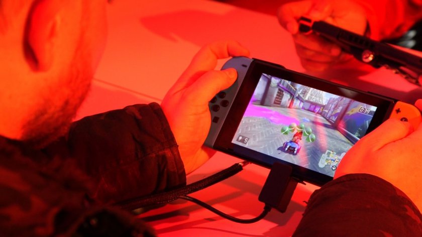 Thankfully, most of the games shown at Nintendo's event played to the strengths of a handheld. "Mario Kart 8 Deluxe" is a great example of that.
