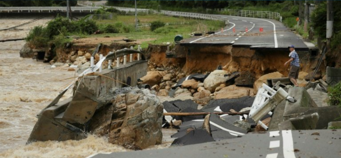 Twenty dead as record Japan rains prompt mass evacuations