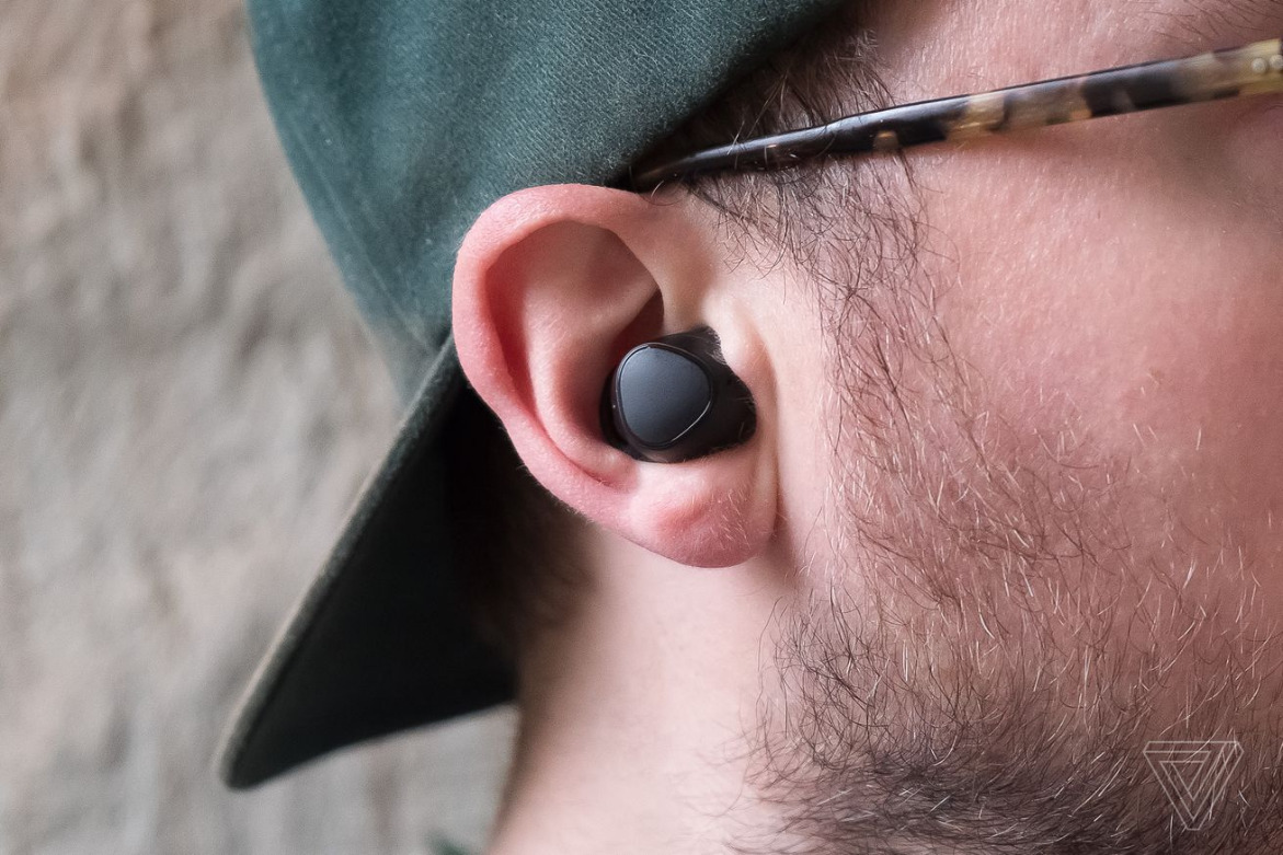 Samsung Buds trademark suggests new earphones may be on the way